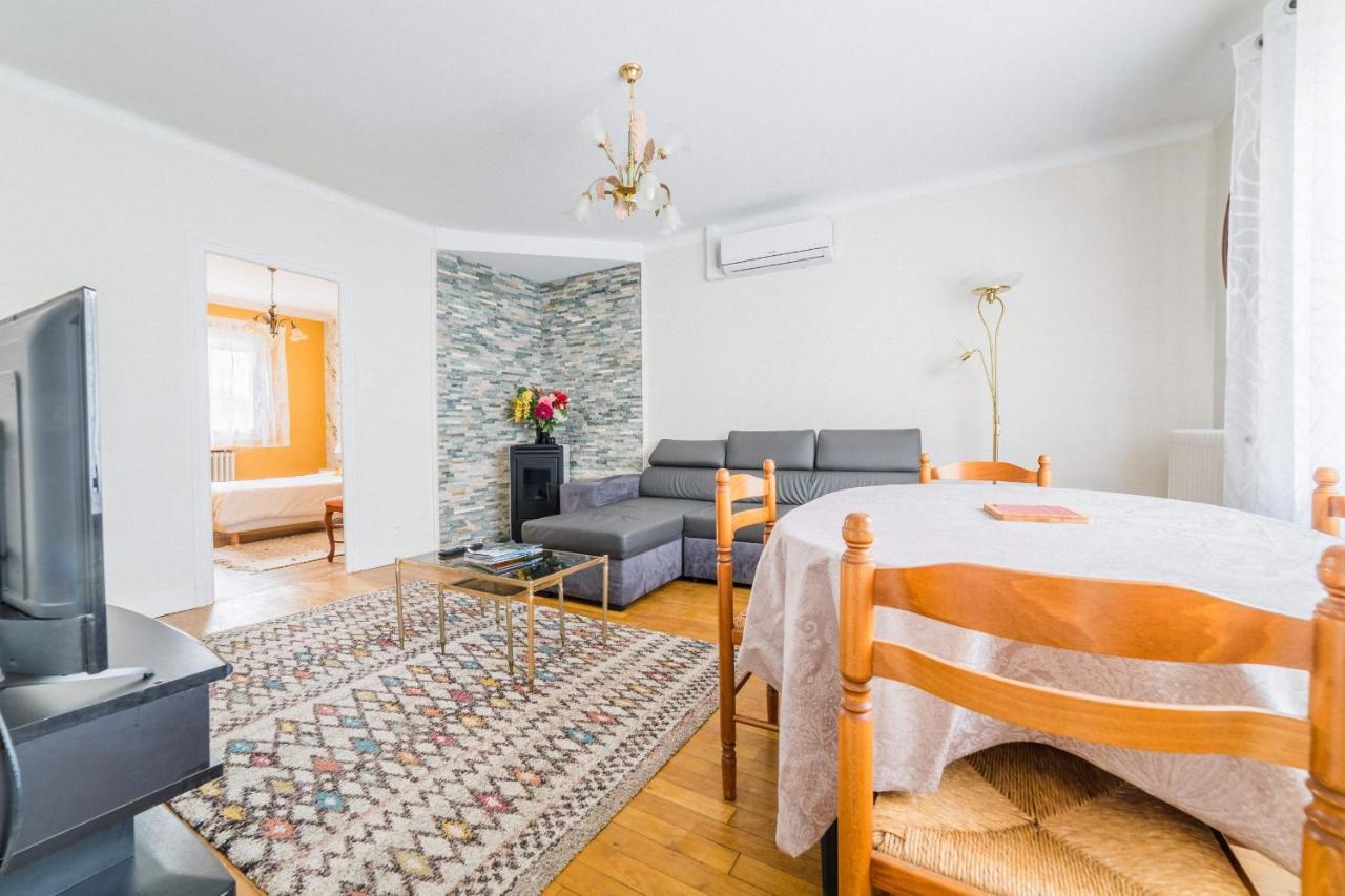 Les Rosiers - Maison Avec Jacuzzi Brive-la-Gaillarde Eksteriør billede